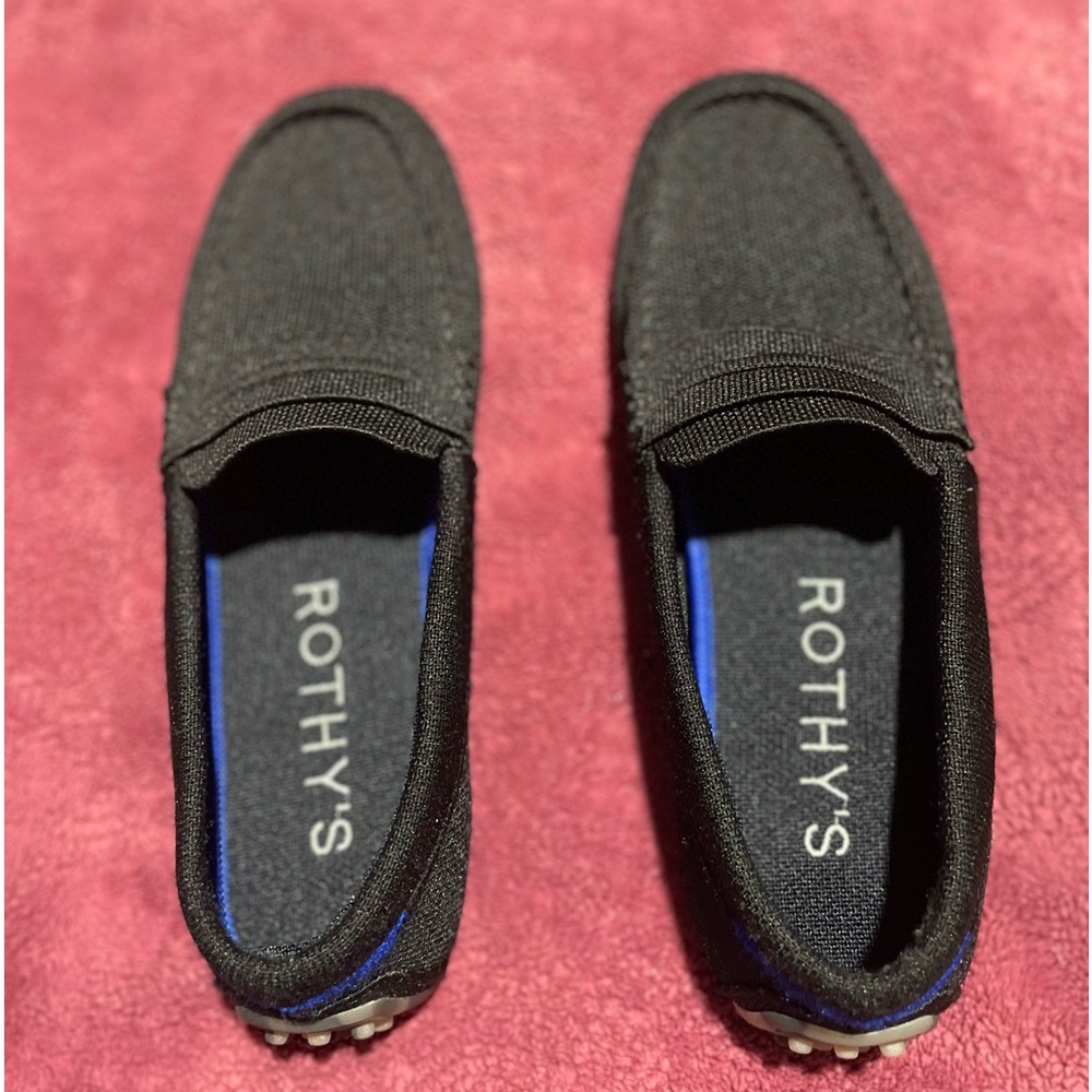 ROTHY’S DRIVER LOAFER. LIKE NEW CONDITION. 7 1/2 BLACK. ONLY WORE  A FEW TIMES.